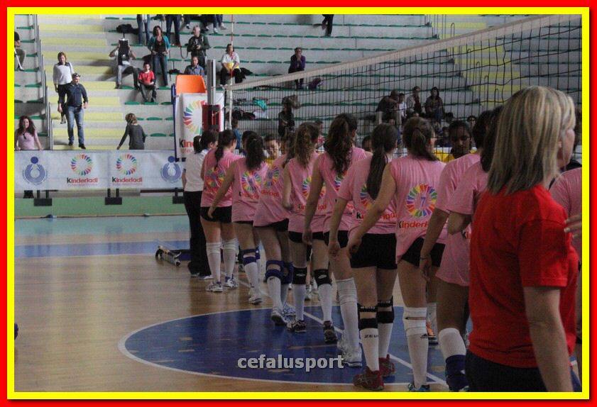 140430 volley 204_tn.jpg